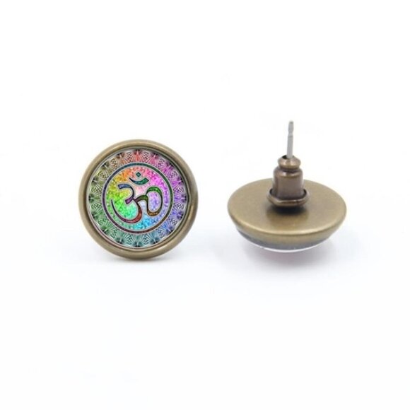 Aum Om Rainbow Mindfulness Zen Glass Cabochon Round Antique Bronze Stud Earrings - Picture 3 of 3